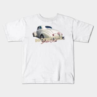 1940 Chevrolet Special Deluxe Coupe Kids T-Shirt